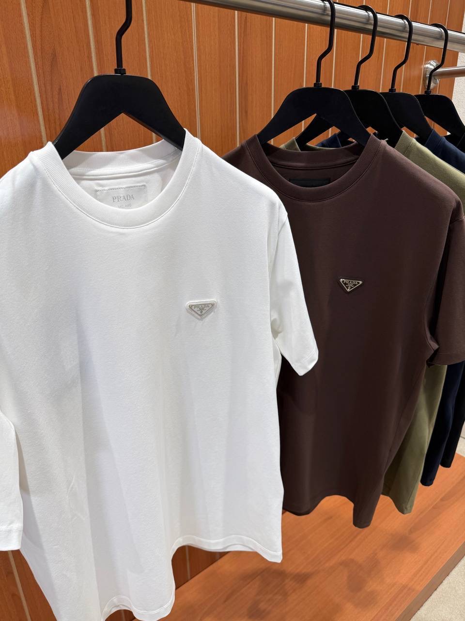 Brown prada logo tone cotton relaxed tee - Image 3