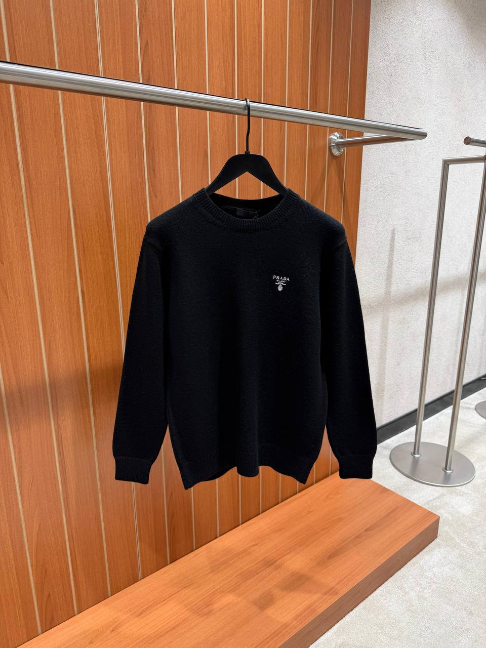 Black Prada triangle logo-embroidered cashmere Jumper
